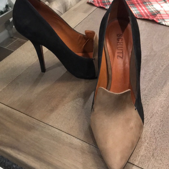 SCHUTZ Shoes - Flash Sale!!! Schutz two tone pumps